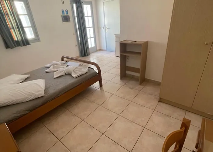 Tarelis & Apartman *