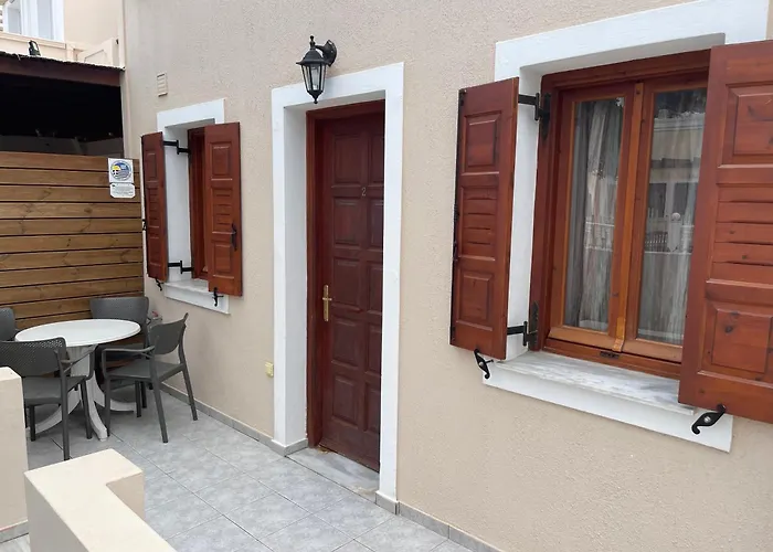 Tarelis & Apartman *