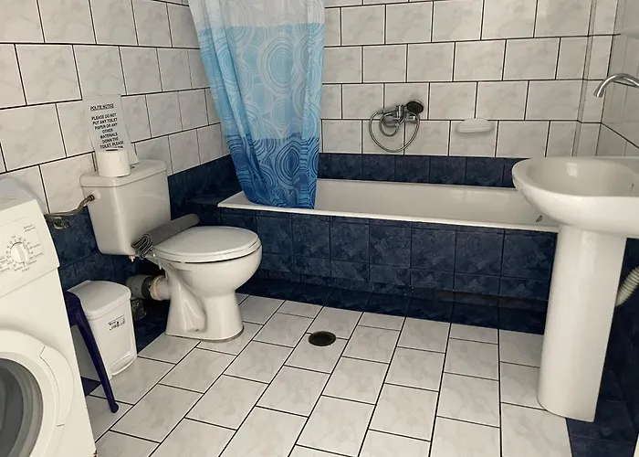 Apartman Tarelis & *