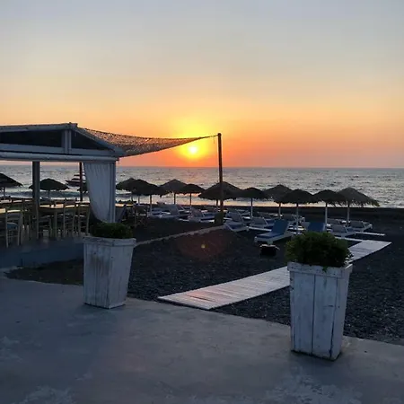 דירה Tarelis & *