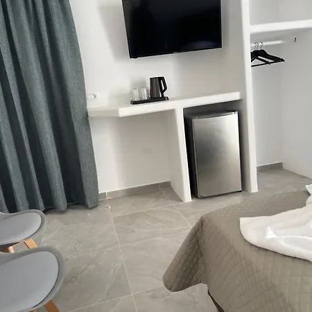 Tarelis & Apartment *