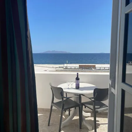 Apartmán Tarelis & *