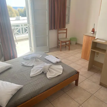 Apartment Tarelis & Kamari (Santorini)