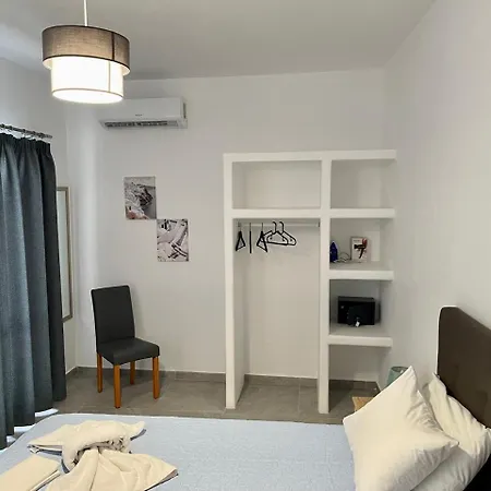 Apartment Tarelis & Kamári