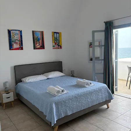 Tarelis & Apartment *