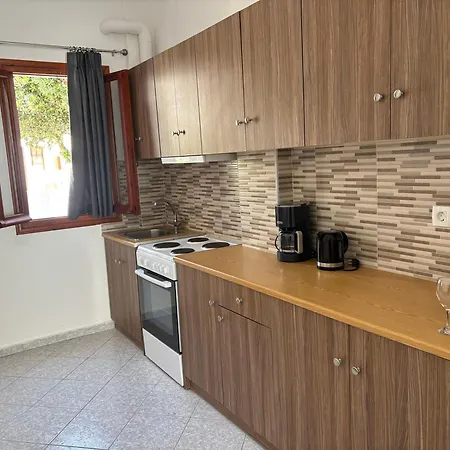 Apartment Tarelis & *