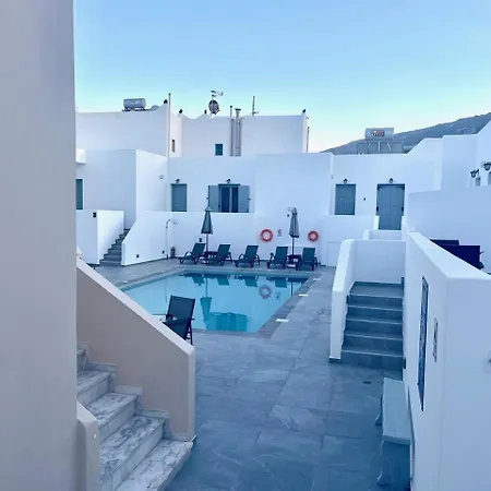 Tarelis & Apartment Kamári