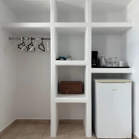 Tarelis & Apartment *