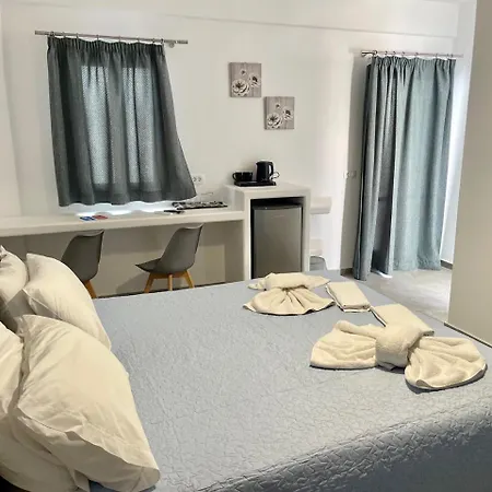 Appartement Tarelis & *